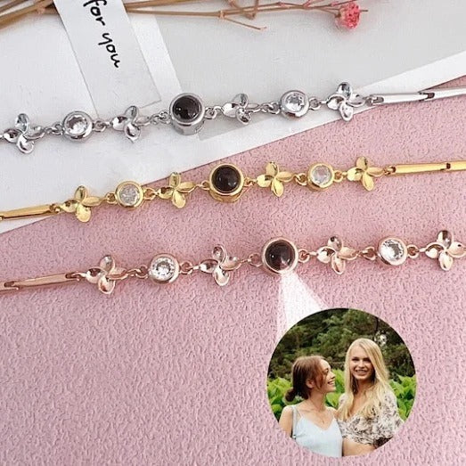 Vierblättriges Kleeblatt-Projektionsarmband